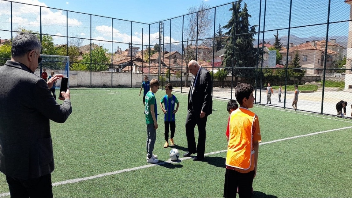 Okulumuz Futbol Takımı Gümüşhacıköy'de Yapılan 
